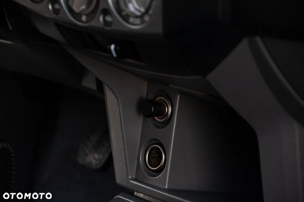 Ford Ranger XLT - 22