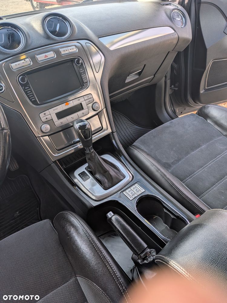 Ford Mondeo - 7