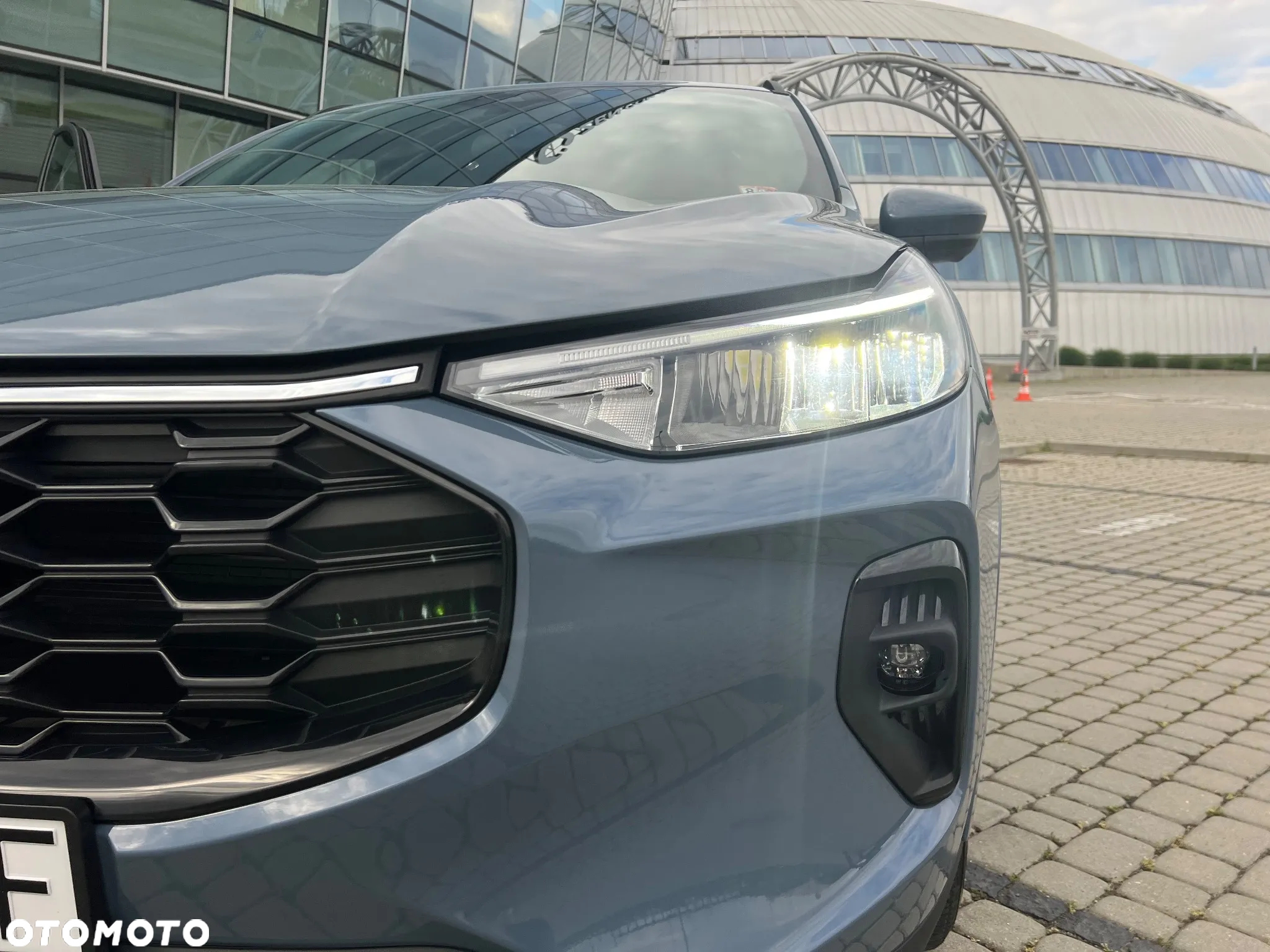 Ford Escape 2.0 EcoBoost AWD Titanium - 25
