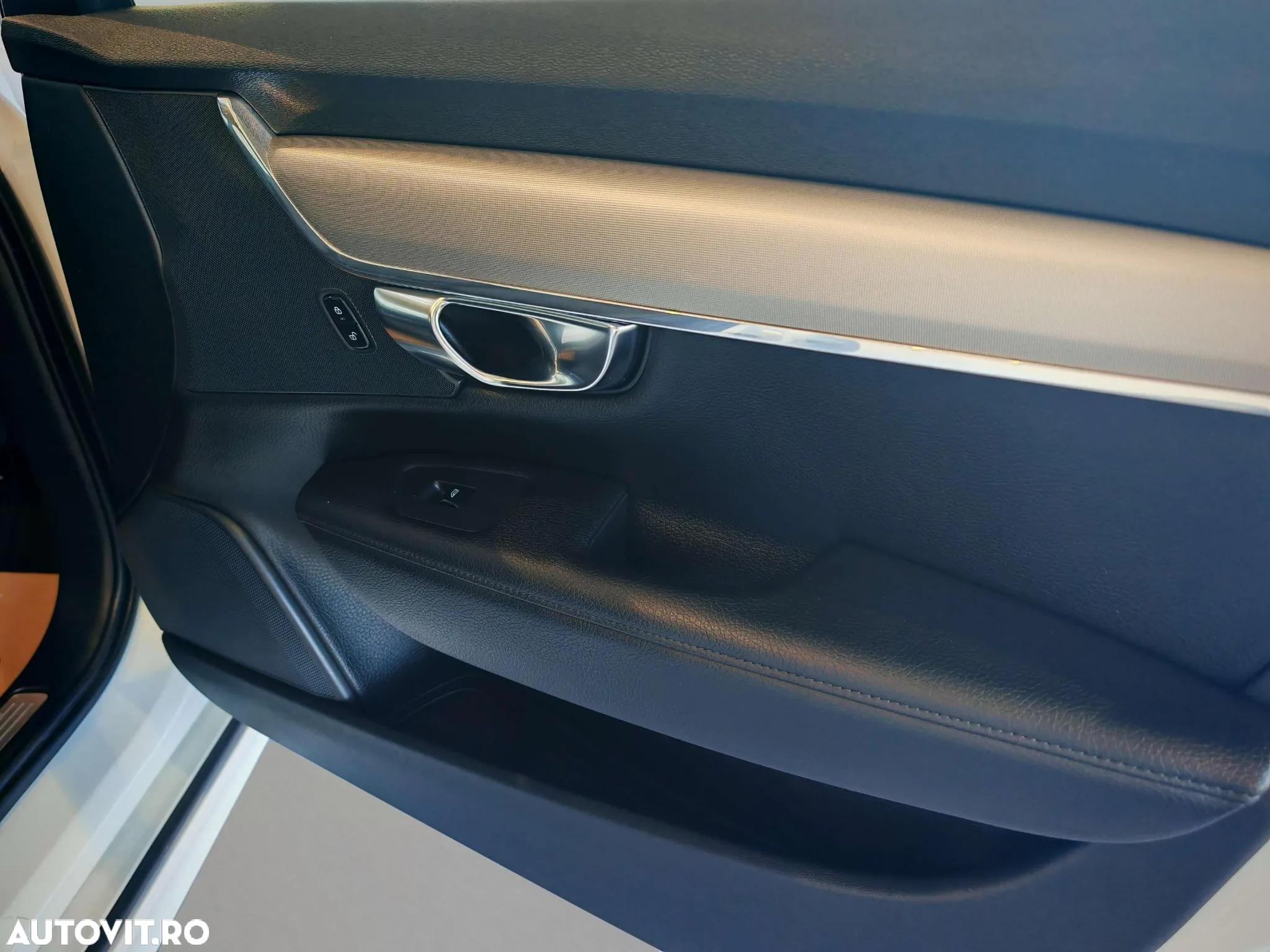 Volvo V90 B4 D Geartronic Momentum - 20