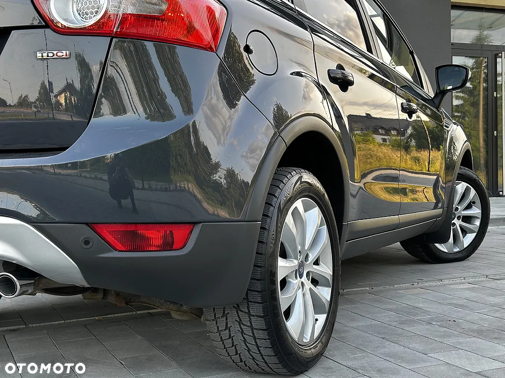 Ford Kuga 2.0 TDCi 4x4 Titanium - 34
