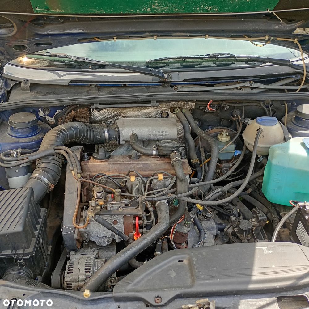 Volkswagen Passat 1.9 D CL - 6