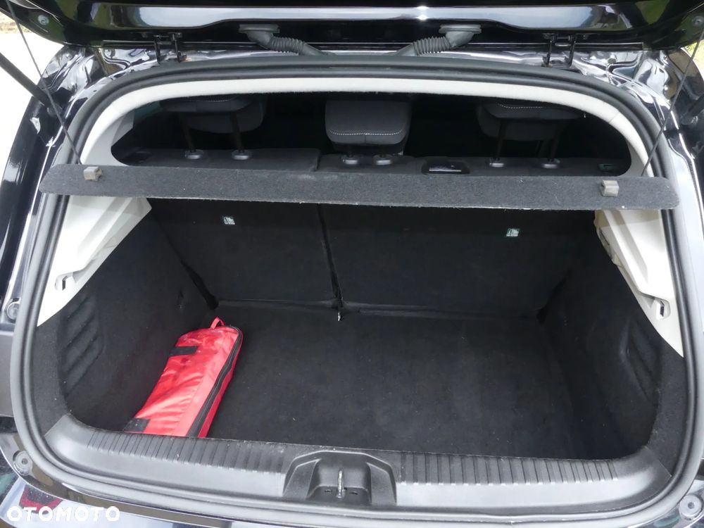 Renault Clio - 24