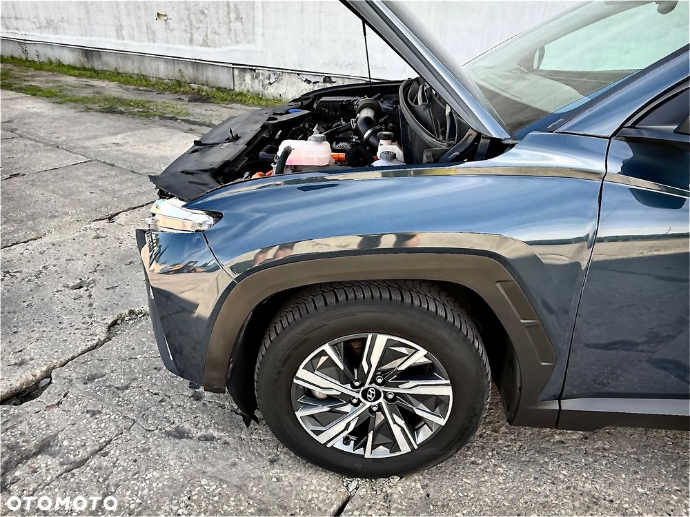 Hyundai Tucson 1.6 T-GDi HEV Executive 4WD - 16