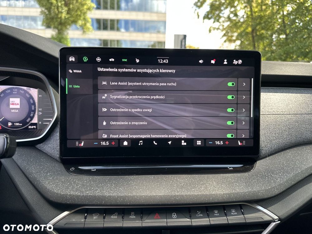 Skoda Octavia 1.5 TSI mHEV Selection DSG - 19