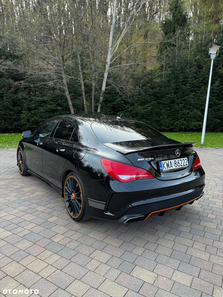 Mercedes-Benz CLA AMG 45 4Matic 7G-DCT Orange Art Edition - 6