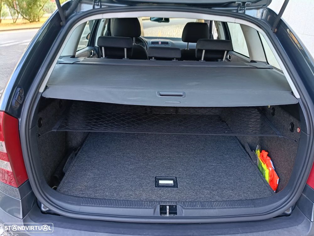 Skoda Octavia Break 1.9 TDi Elegance - 10