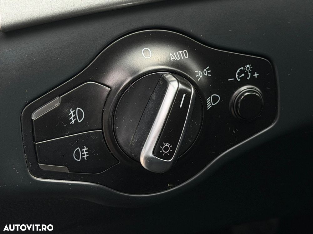 Audi A4 2.0 TDI DPF Ambition - 19