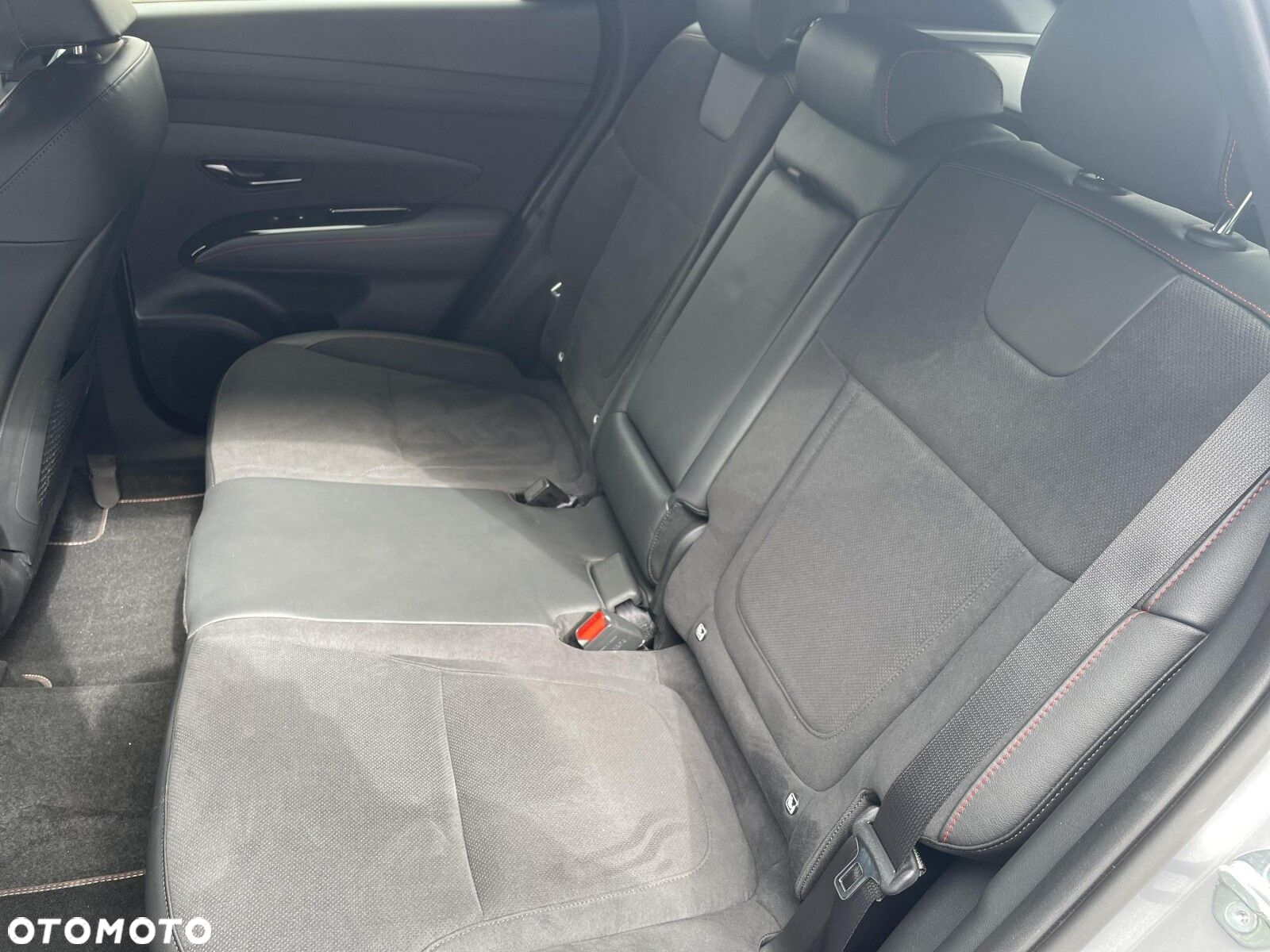Hyundai Tucson 1.6 T-GDi HEV N-Line 2WD - 17