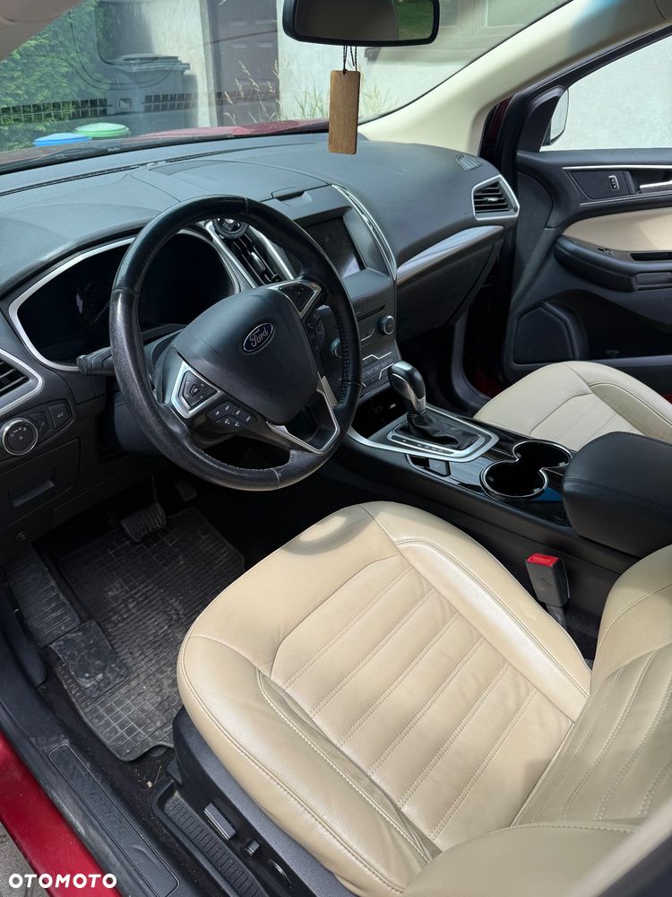 Ford Edge - 14