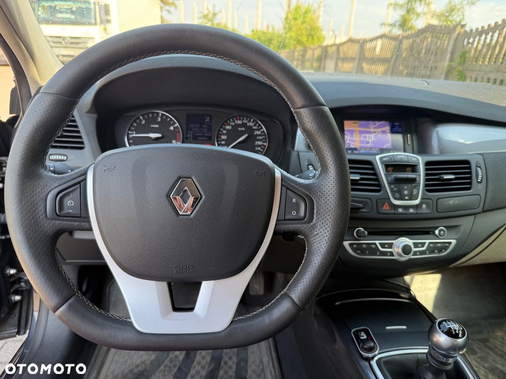 Renault Laguna 2.0 dCi Black Edition - 15