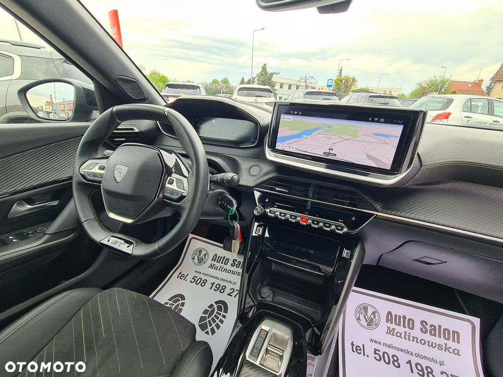 Peugeot 2008 PureTech 130 GT S&S EAT8 - 30