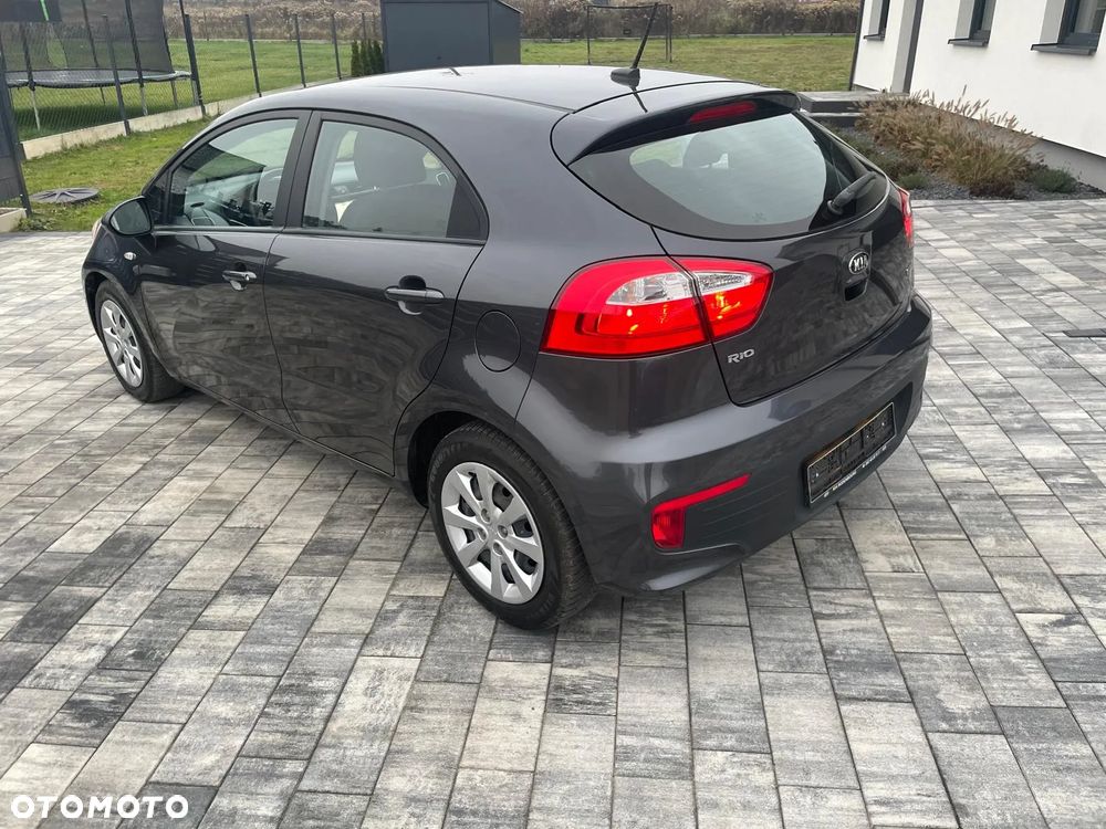 Kia Rio 1.2 Edition 7 - 4