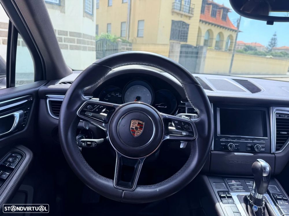 Porsche Macan S - 8