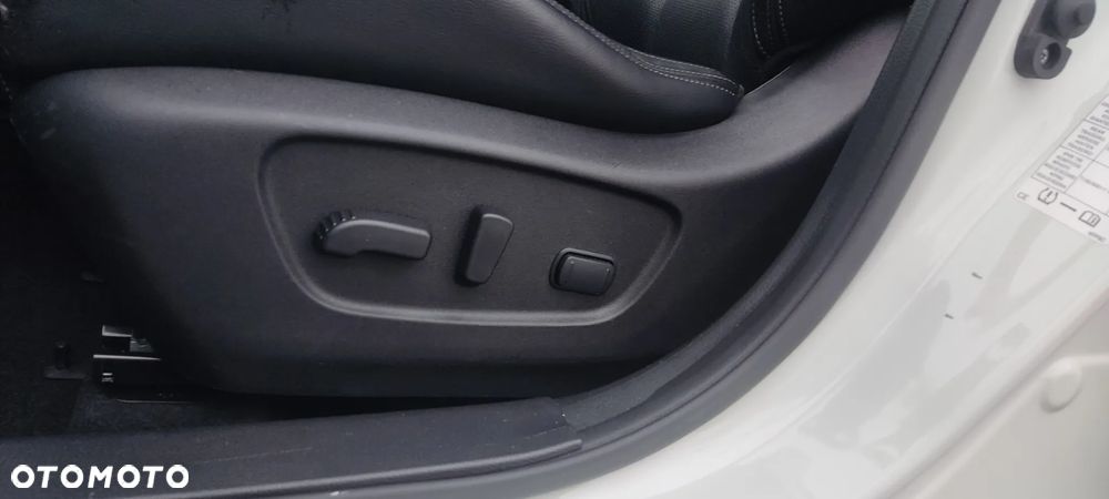 Nissan X-Trail 1.6 DIG-T Tekna - 28