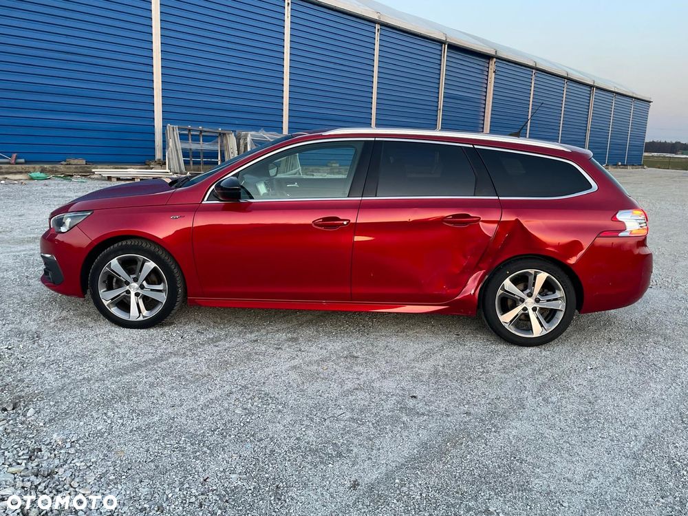 Peugeot 308 PureTech 130 GPF EAT8 Stop & Start GT - 8