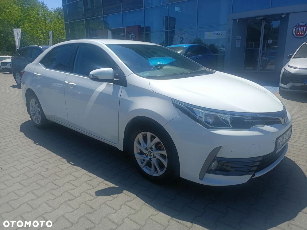 Toyota Corolla 1.6 Prestige - 8