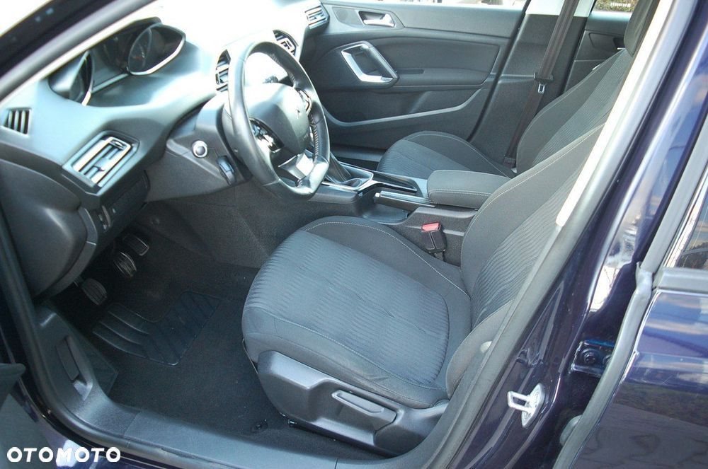 Peugeot 308 - 5