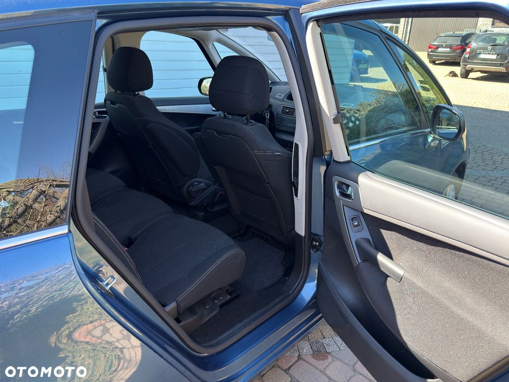 Citroën C4 Picasso - 9