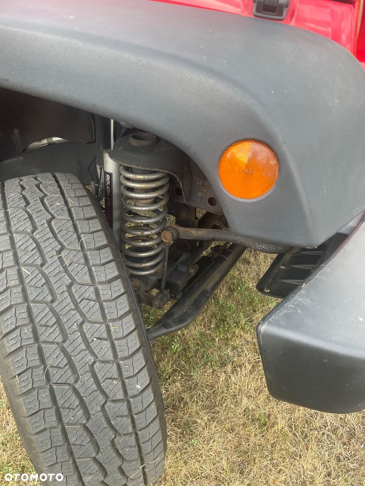 Jeep Wrangler - 8