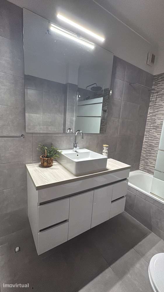 Apartamento T2 em Sacavém com ar condicionado - Grande imagem: 5/15