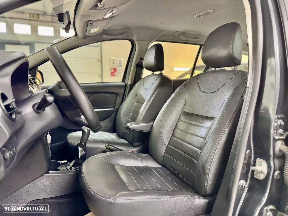 Dacia Logan MCV 0.9 TCe Stepway - 25