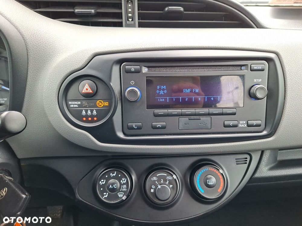 Toyota Yaris - 17