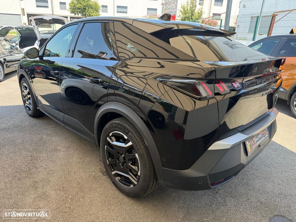 Peugeot E-3008 73 kWh Allure - 9