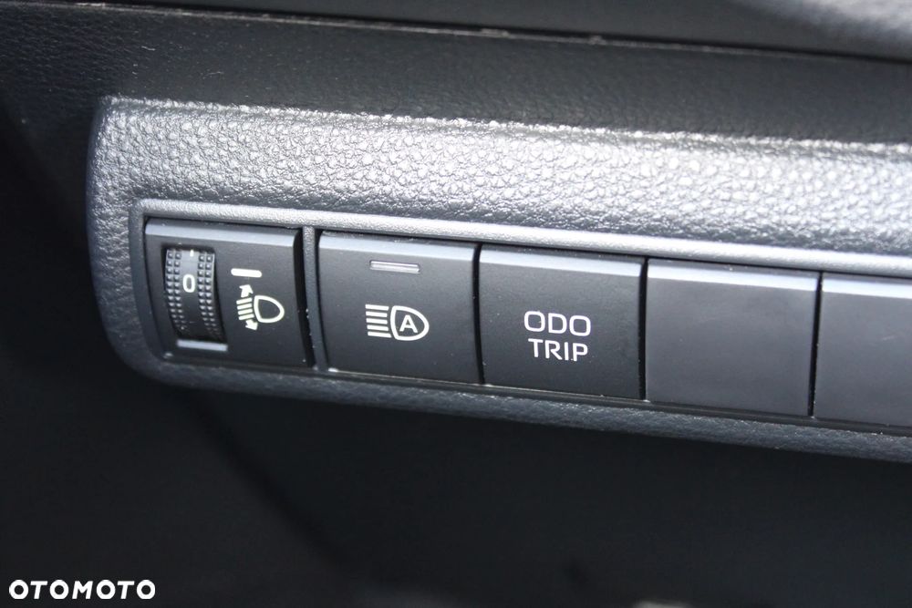 Toyota Corolla 1.5 Comfort - 22
