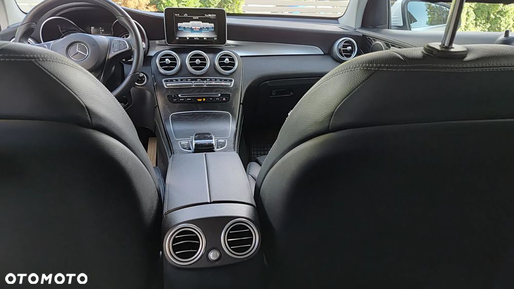 Mercedes-Benz GLC - 8
