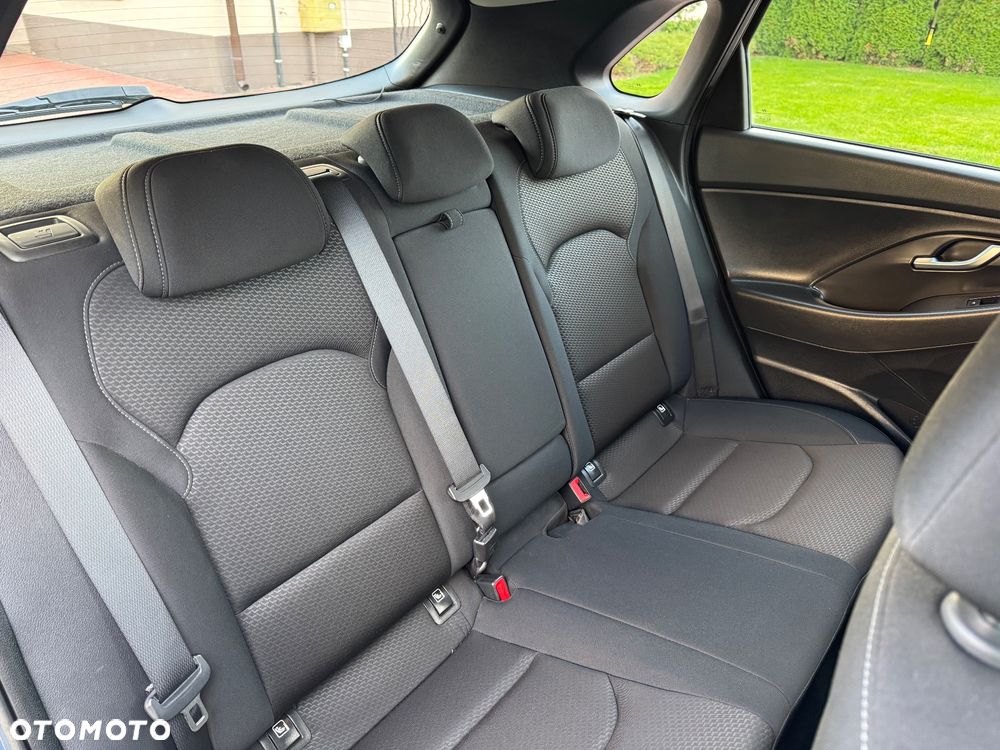 Hyundai i30 1.6 CRDI Style - 19