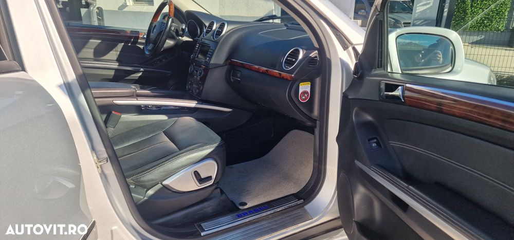 Mercedes-Benz GL - 8