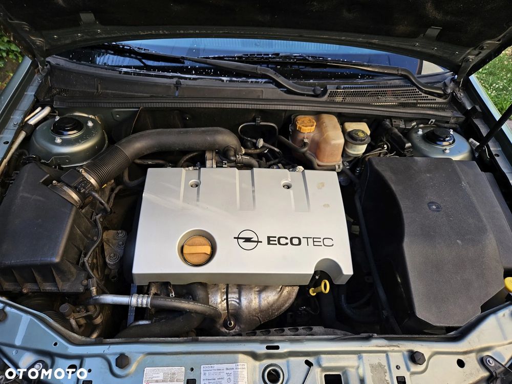 Opel Vectra 1.8 - 11