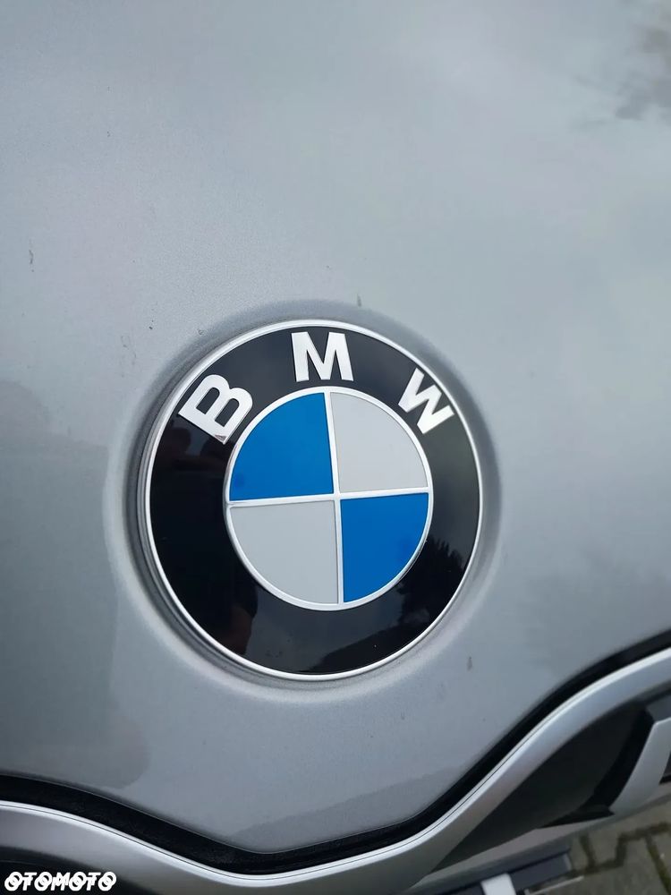 BMW X1 sDrive18i sport - 33