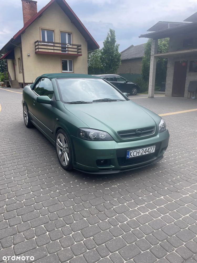 Opel Astra 1.8 Bertone - 1