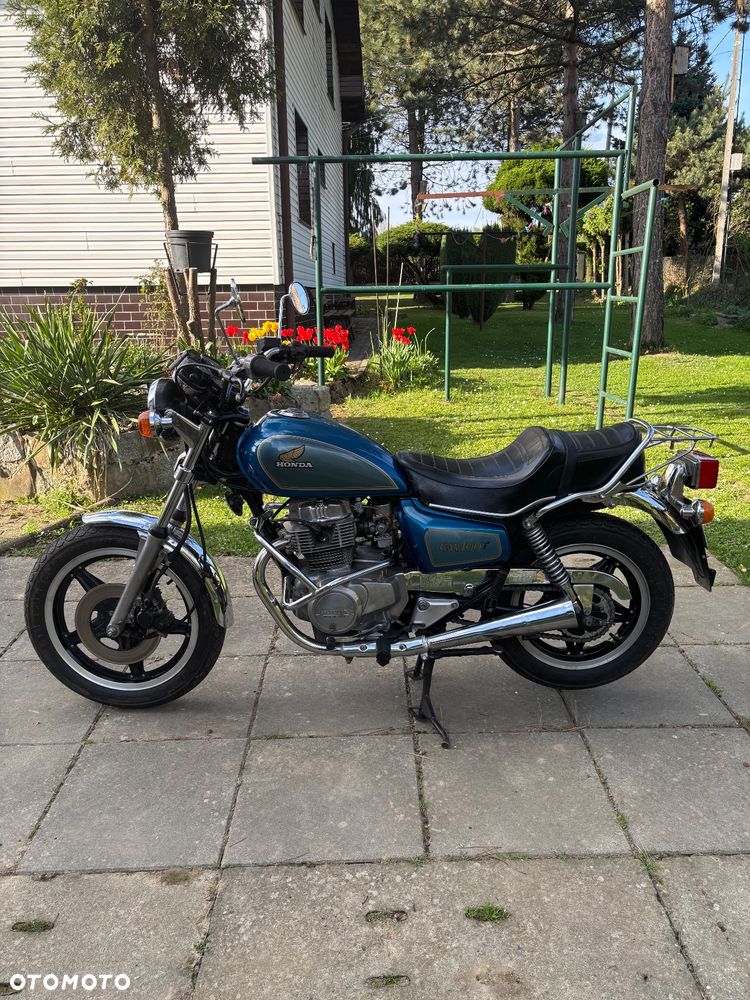Honda CM - 1