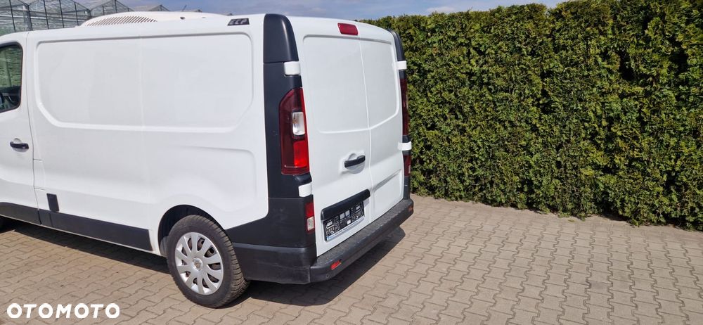 Renault Trafic - 2