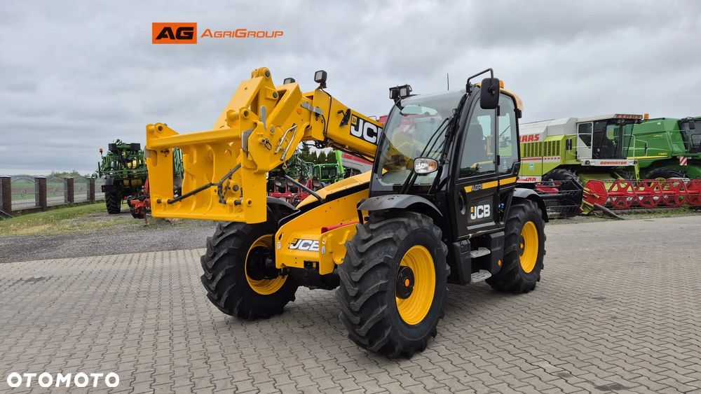 JCB 532-70 AGRI 2019R - 10