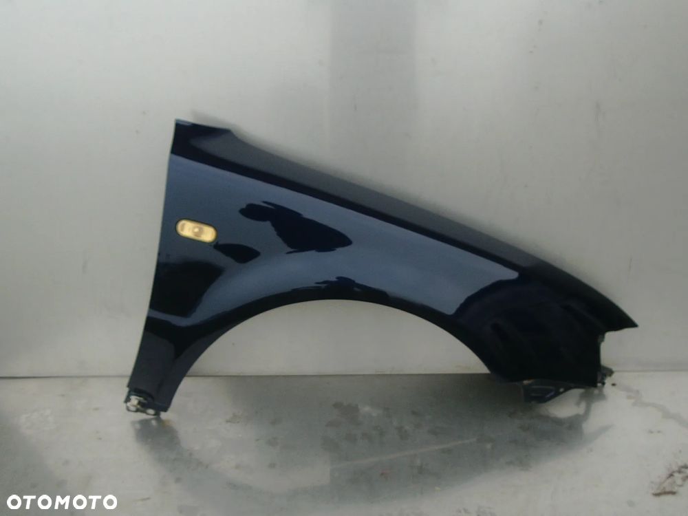 błotnik VW Passat B5 LB5N - 1