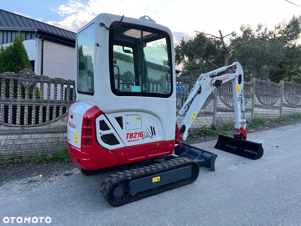 Takeuchi TB216 | Minikoparka TAKEUCHI TB 216 | 2 Tony | Rozsuwane Gąsienice | Stan PERFEKCYJNY | Mini Koparka | - 4