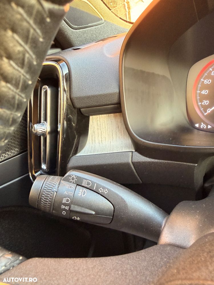 Volvo XC 40 D3 Geartronic Inscription - 24