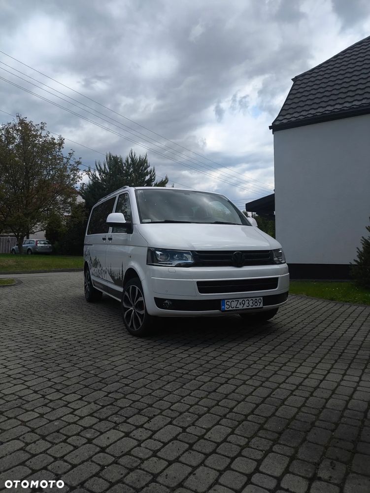 Volkswagen Caravelle - 5