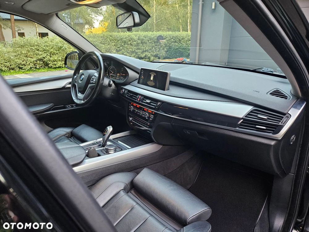 BMW X5 xDrive25d - 32
