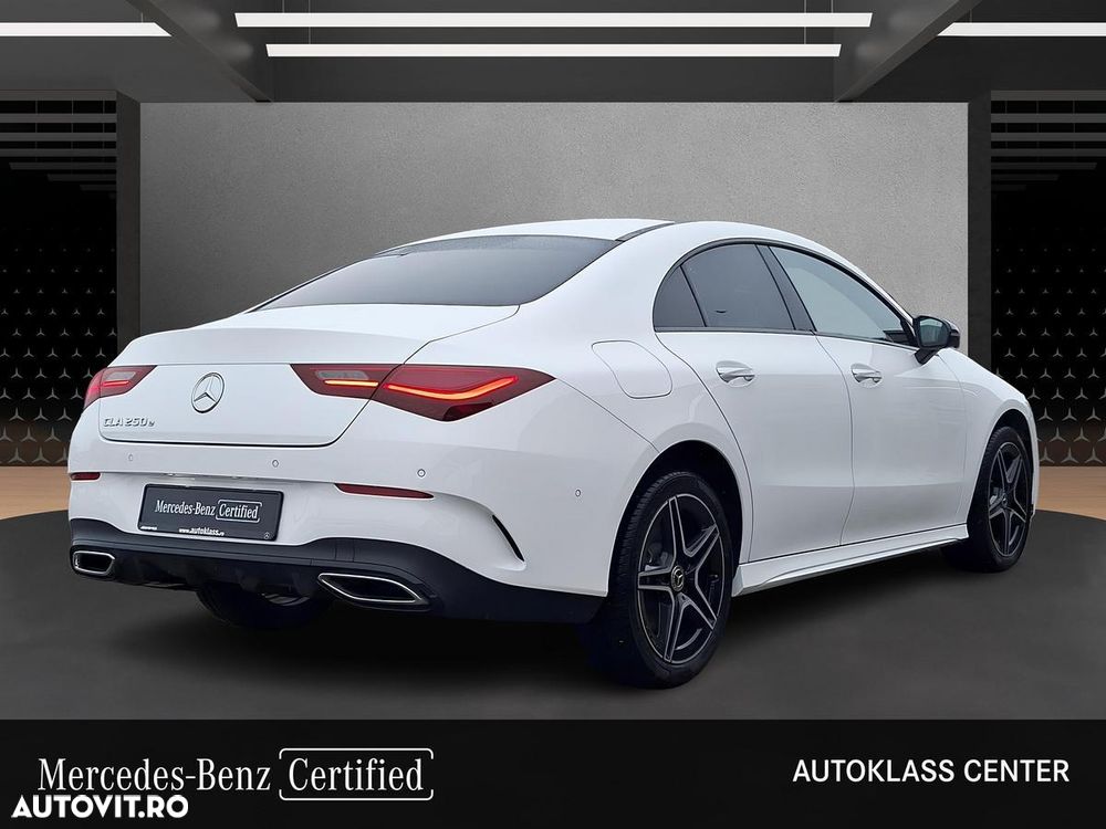 Mercedes-Benz CLA 250 e 8G-DCT AMG Line - 6