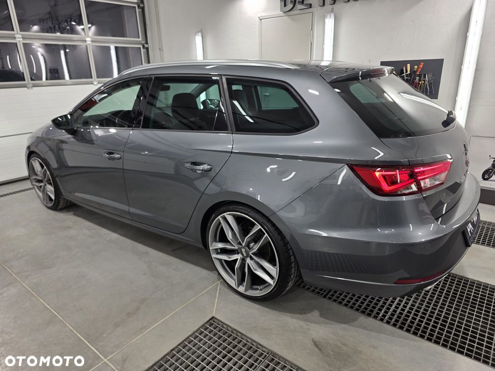 Seat Leon 2.0 TDI DPF Start&Stop FR - 10