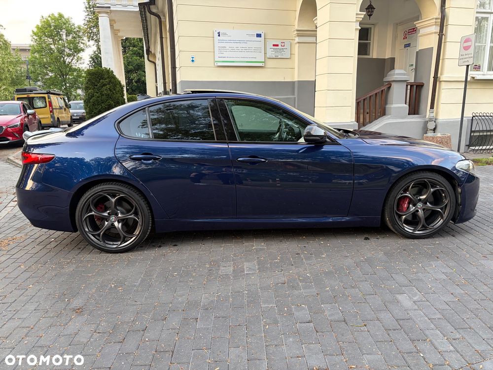 Alfa Romeo Giulia 2.0 Turbo Veloce - 7