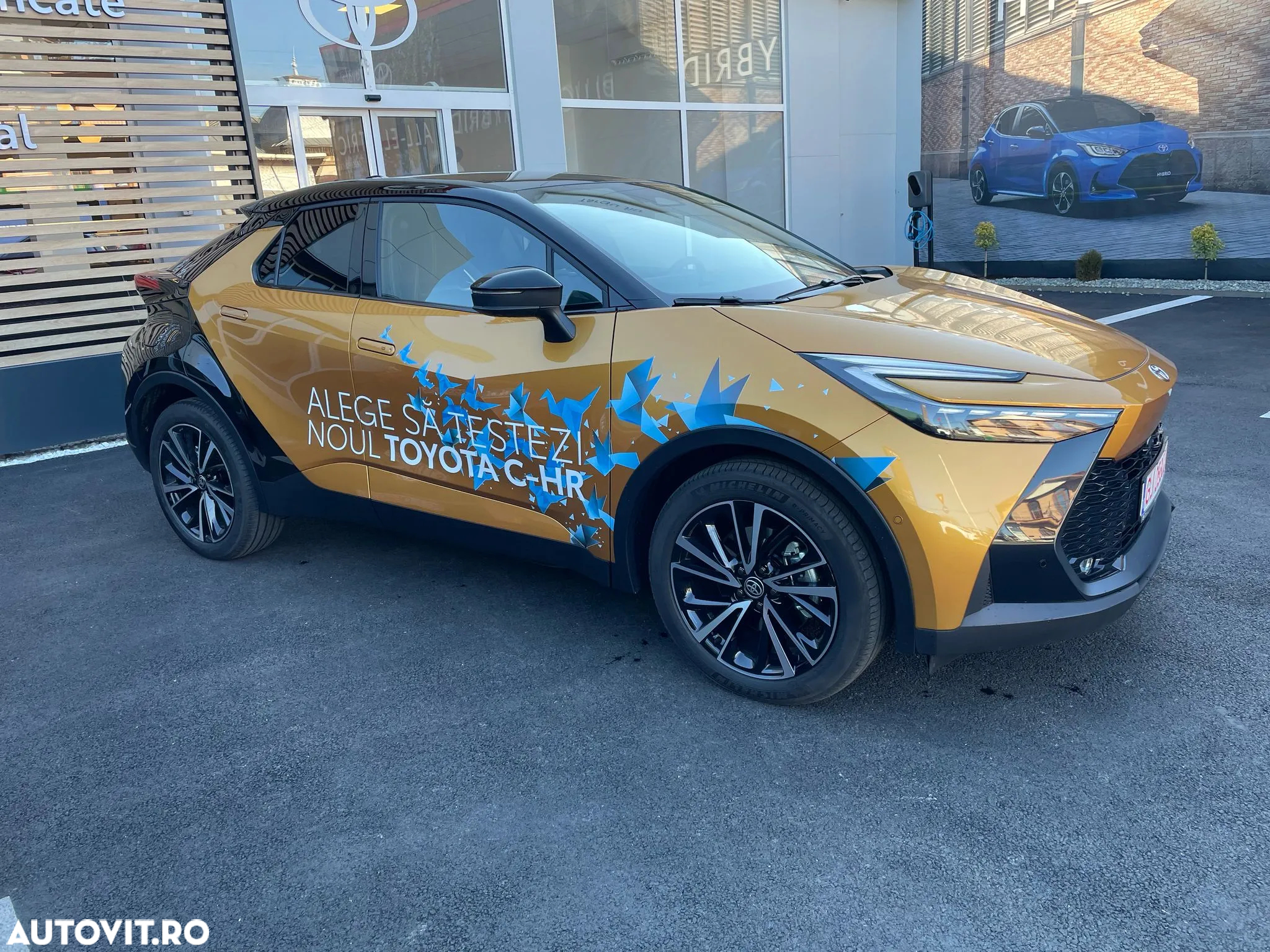 Toyota C-HR - 5