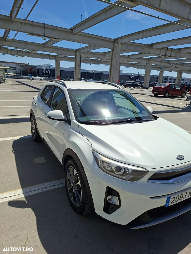 Kia Stonic 1.6 DSL HP Urban - 5