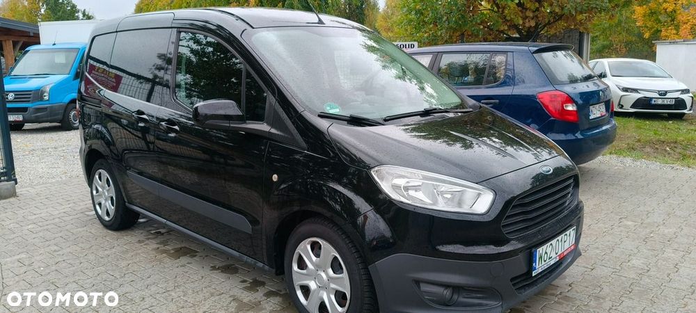 Ford Transit Courier - 9