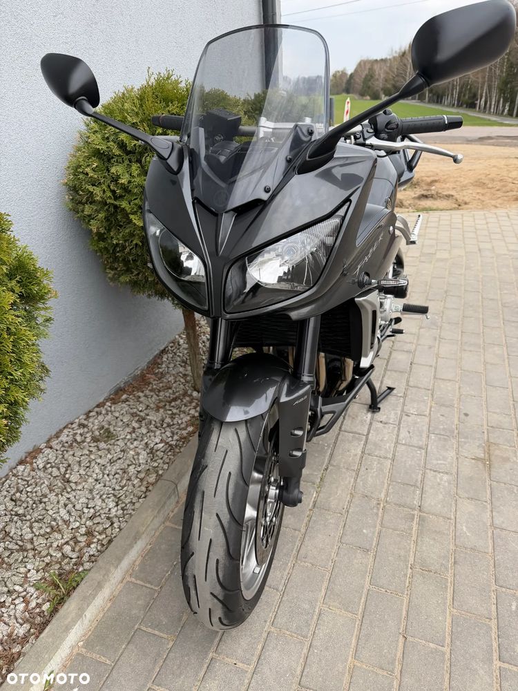 Yamaha FZ - 39